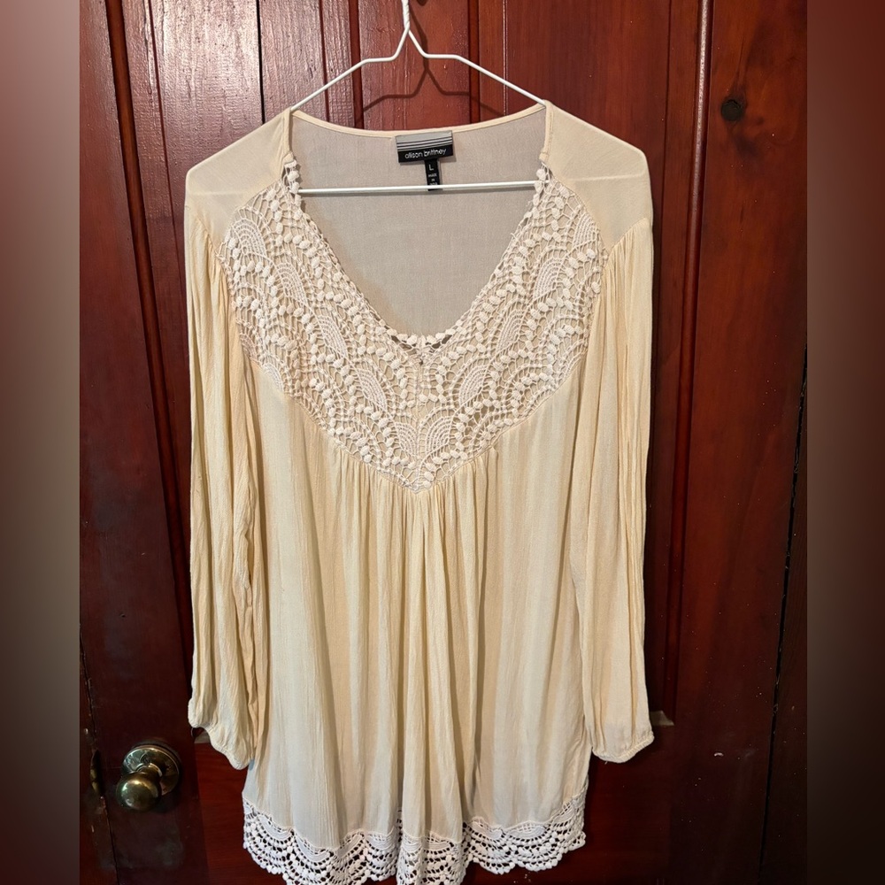 Allison Brittany Ivory/Cream Lace Detail Women's Top Size L